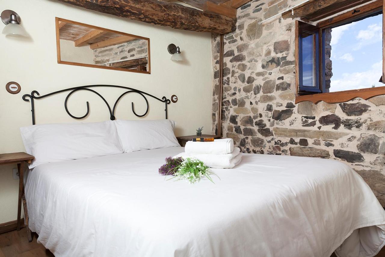 La Rosa Del Agua Bed & Breakfast El Acebo de San Miguel Екстериор снимка